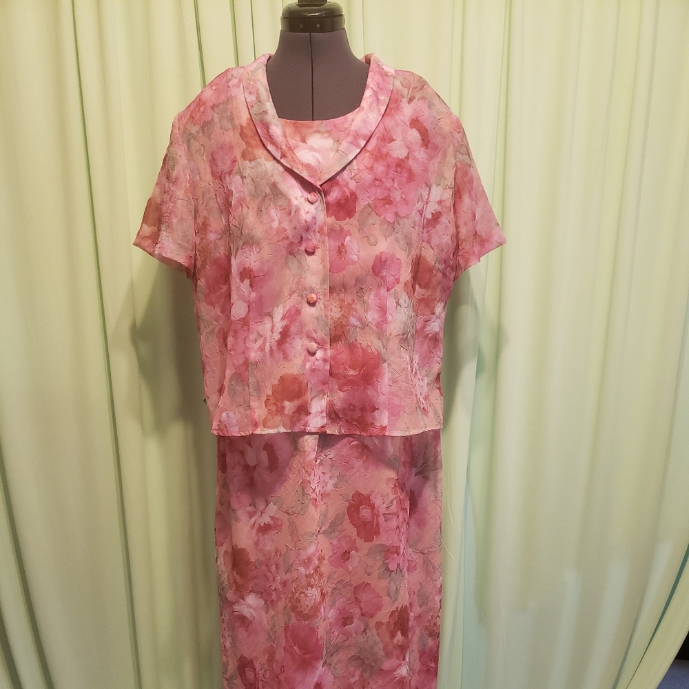 R&K Originals Two Piece Crinkled Floral Dress Set